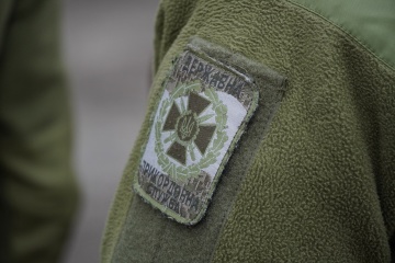 Ukrainian Border Guards Hit Enemy Drone Antennas Ew Systems On Northern Axis